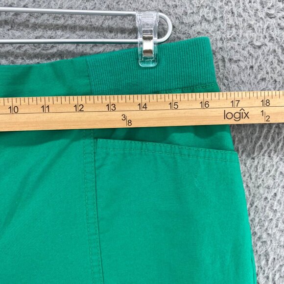 Chicos Pants 0.5 US 6 Green Fitigues Capris Stretch Straight Leg Pockets Casual - Picture 9 of 13